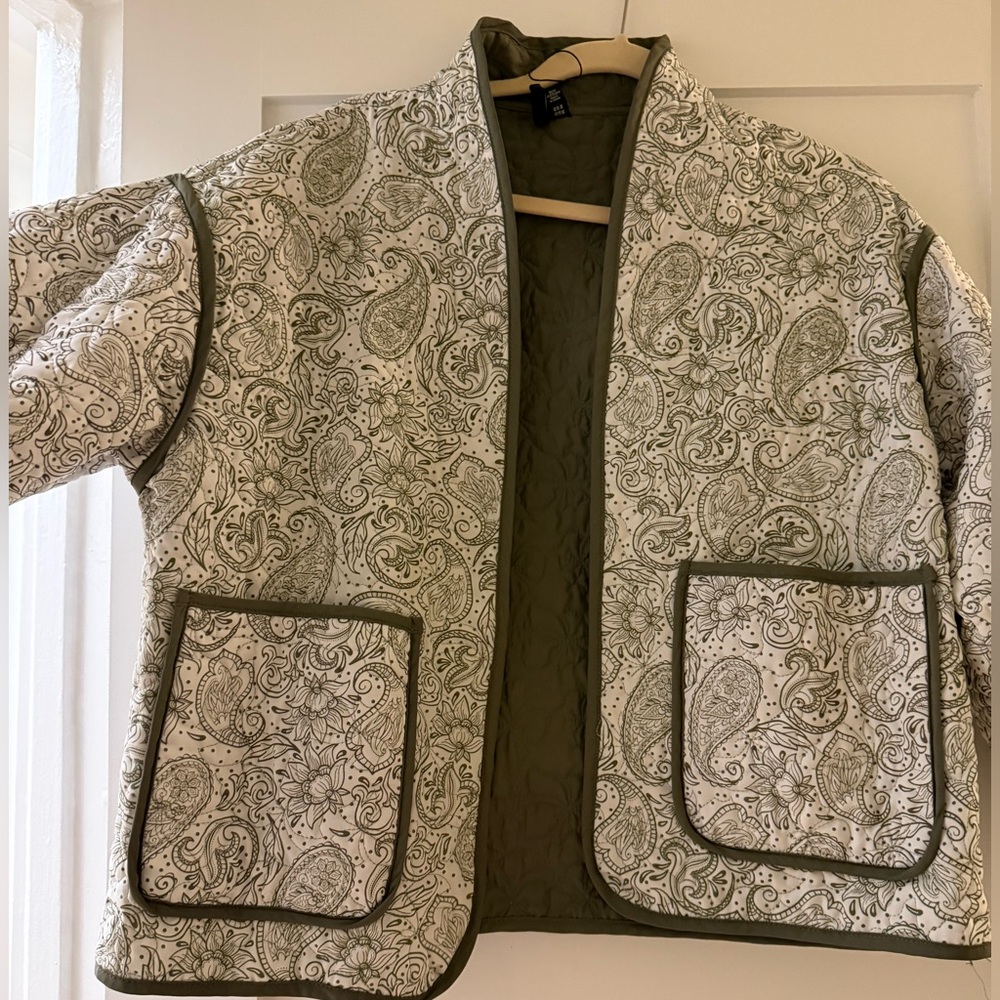 Vero Moda oversized Khaki Quilted Jacket